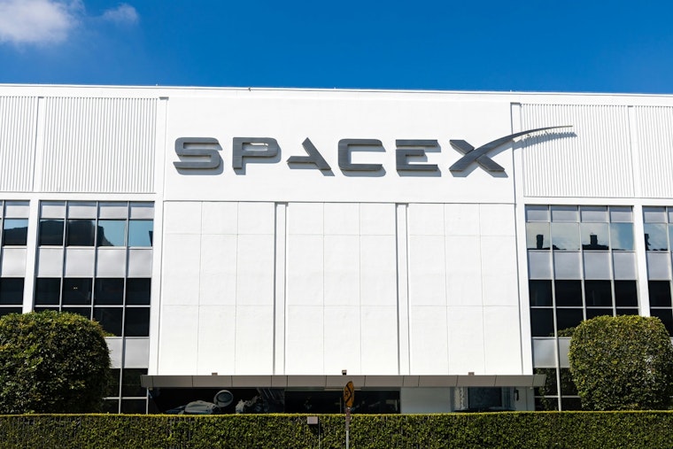 SpaceX Courts Pentagon In Big-Money AI Compute Power Play