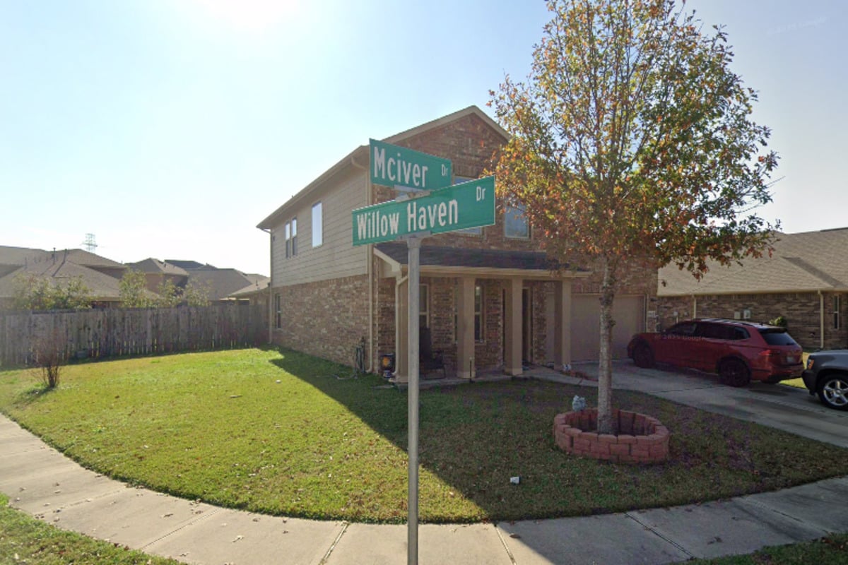 Spring Block On Edge As Trio Tries To Force Way Into Home Near McIver Drive