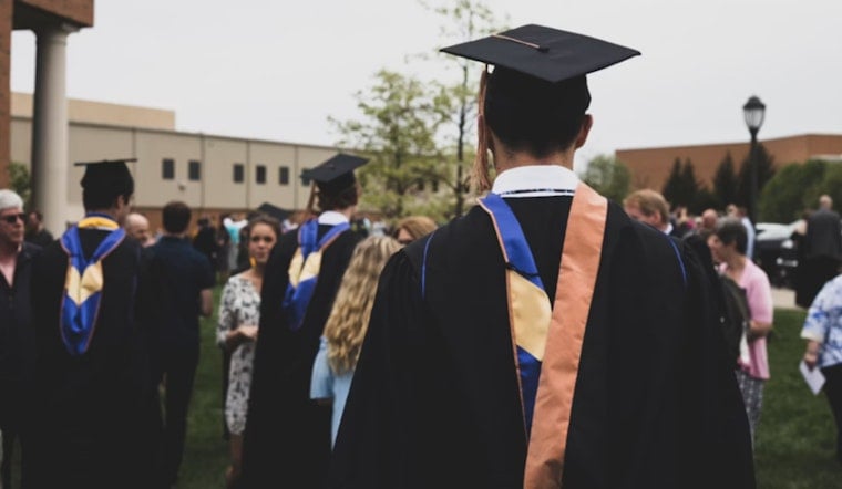 St. Louis Grads Get Diplomas, Not Jobs, In Brutal Post-College Scramble
