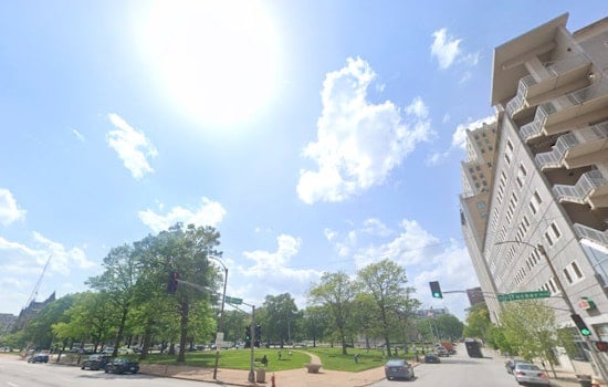 St. Louis Wakes Up in a Fog, Then Bakes Like an Oven by Afternoon