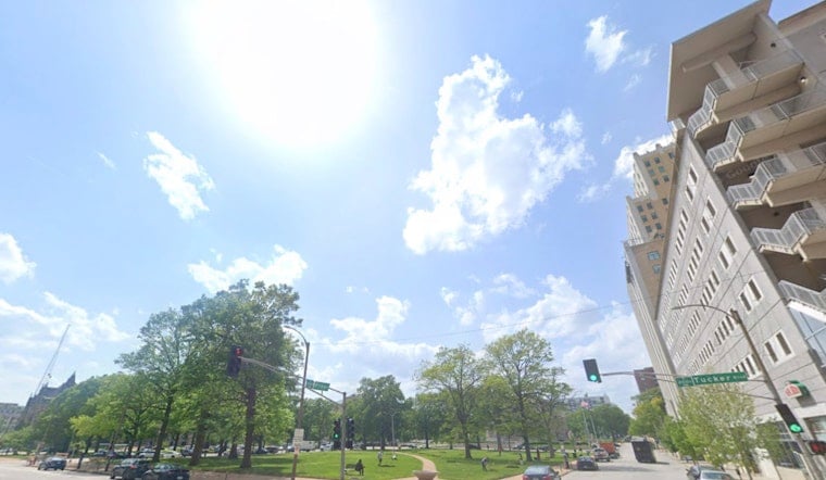 St. Louis Wakes Up in a Fog, Then Bakes Like an Oven by Afternoon