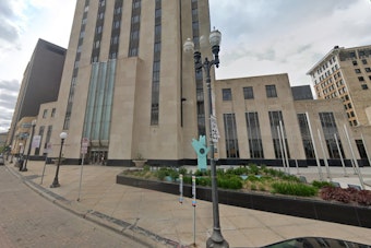 St. Paul City Hall Shaken As Mayor Kaohly Her Faces Harassment Probe Sparked By Police Chief