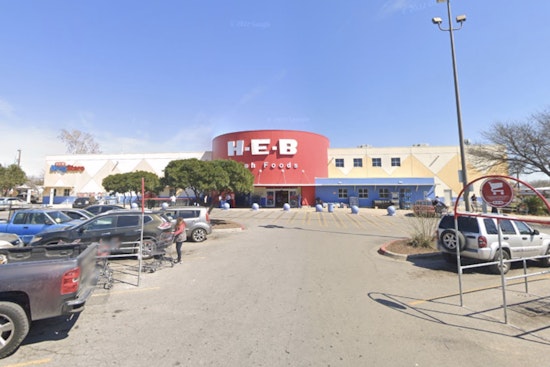 Stabbing Chaos Near Rosillo H‑E‑B Leaves Man Wandering West Side Streets