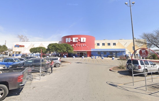 Stabbing Chaos Near Rosillo H‑E‑B Leaves Man Wandering West Side Streets