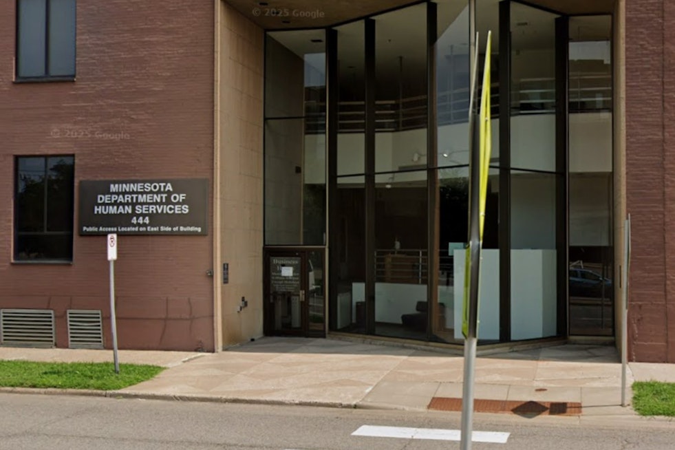 State Kids Agency Jumps to Farwell-on-Water in Big St. Paul Office Shuffle