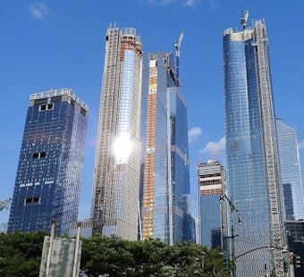 State Wants To Squeeze 3,950 Apartments Onto Slim Hudson Yards Sites