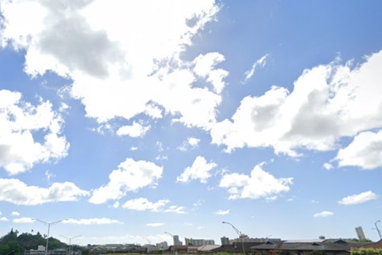 Sticky Trade Winds Keep Honolulu Dodging Drive-By Showers