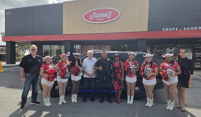 Subs, Ribbons and a Crowd as Jason's Deli Lands in Live Oak