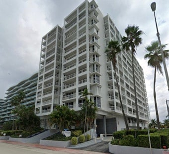 Surfside Condo Shudder Draws Residents To Lobby Demanding Answers