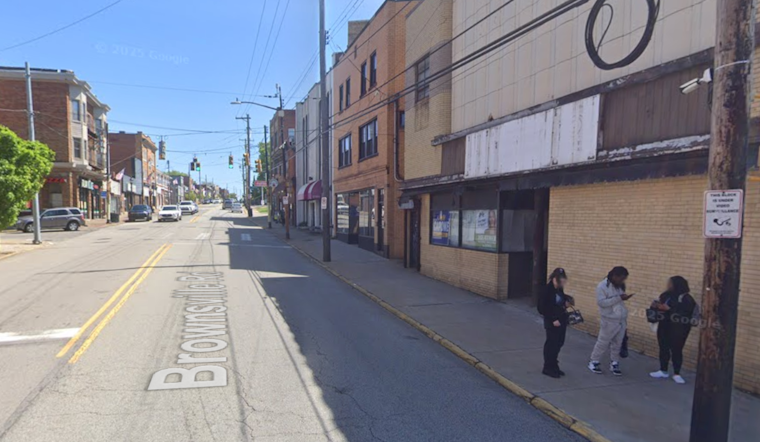 Suspect Barricades Inside Apartment After 911 Burglary Call