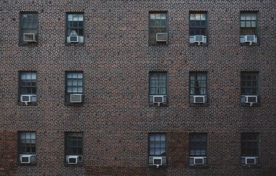 Sweating It Out: Boston Landlords Could Soon Be On The Hook For Hot Apartments