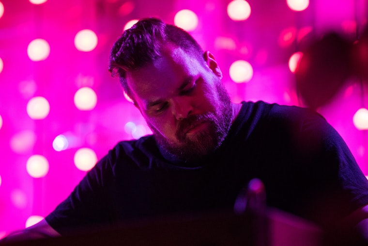 Synthwave Star Crashes Crowbar’s Last Stand In Ybor City