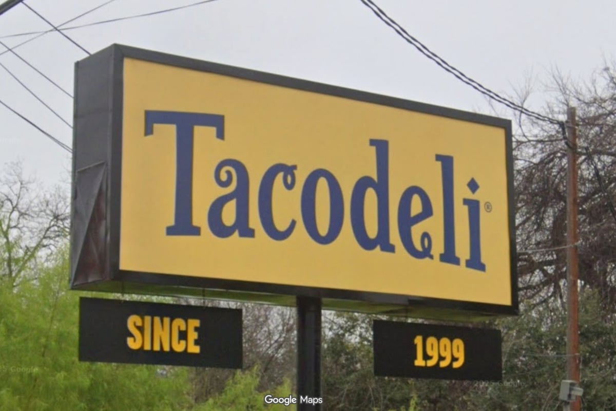 Tacodeli Worker Says He Was Fired For Calling 911
