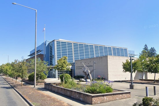 Tacoma Crime Jitters Ease As Residents Warm To Local Cops