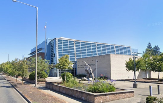 Tacoma Crime Jitters Ease As Residents Warm To Local Cops