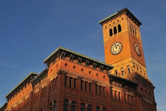 Tacoma’s $20 Wage Showdown Heats Up At City Hall