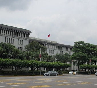 Taiwan Plants Flag In Phoenix As TSMC Fuels Arizona Chip Surge