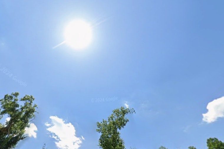 Tampa Bakes As Heat Index Nears 105, Storms Play Hard to Get