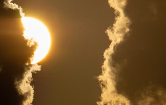 Tampa Beaches On Edge As Storms, Steamy Heat And Rip Currents Clash