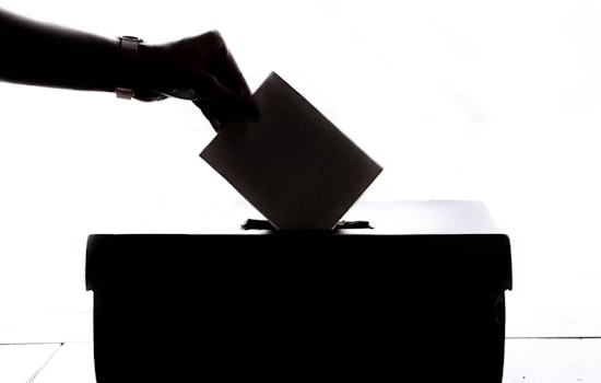 Tarrant County Weighs Slashing 140 Election Day Polling Sites