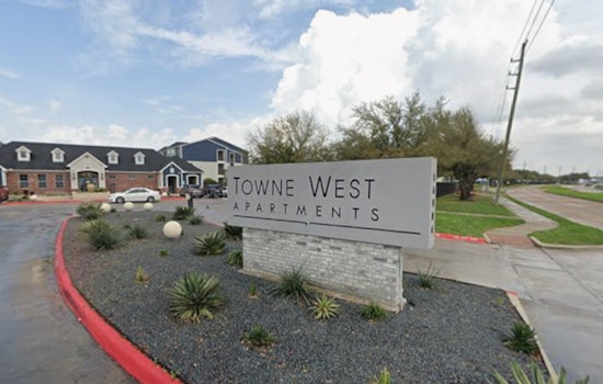Teen Allegedly Fires Shots At Harris County Deputies In West Houston