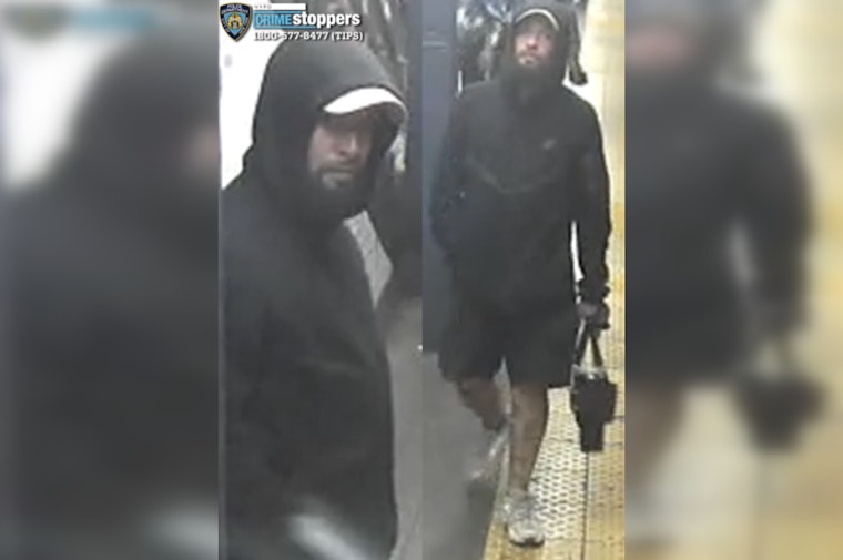 Teen Beaten With Metal Bottle on 5 Train Near Brooklyn Bridge, Cops Say