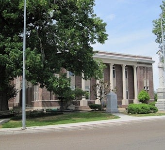 Tennessee Municipal League Sued Over Public Records