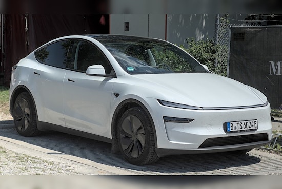 Tesla Robotaxis Invade Tampa Streets As Earnings Clock Ticks