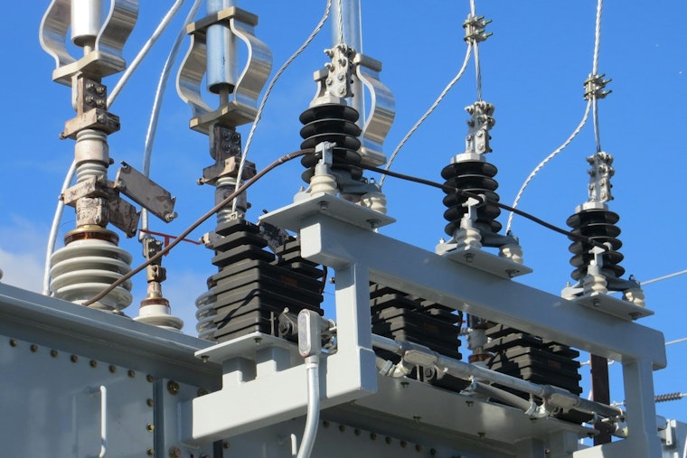 Texas Battery Upstart Plugs Into Chicago, Bringing Jobs and Cheaper Power