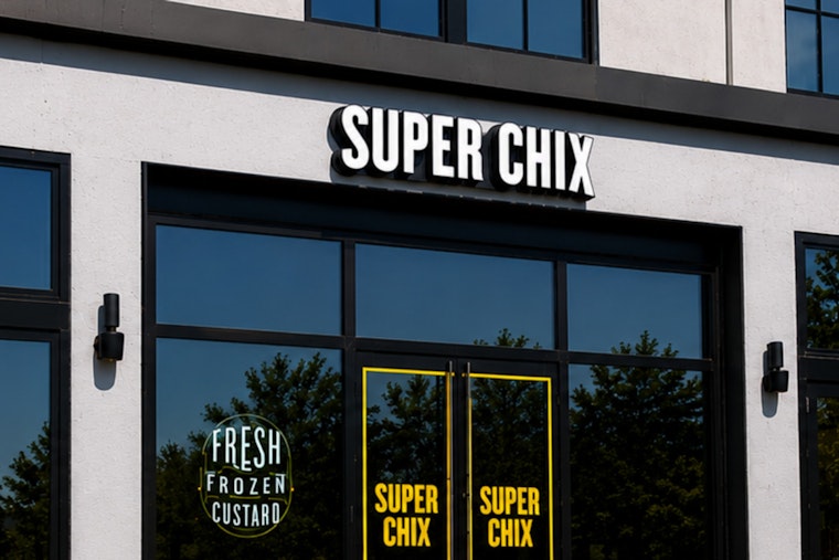 Texas Fried Chicken Invasion Lands on Seattle Waterfront