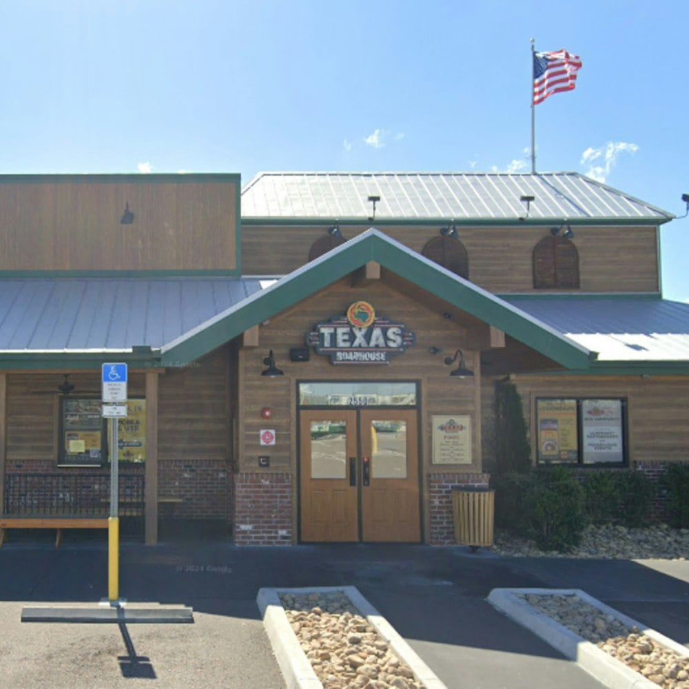 Texas Roadhouse Line Dances Into Venice as Sarasota County’s First Location