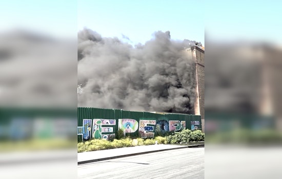 Thick Smoke From Scott Avenue 3-Alarm Blaze Blankets Brooklyn Blocks