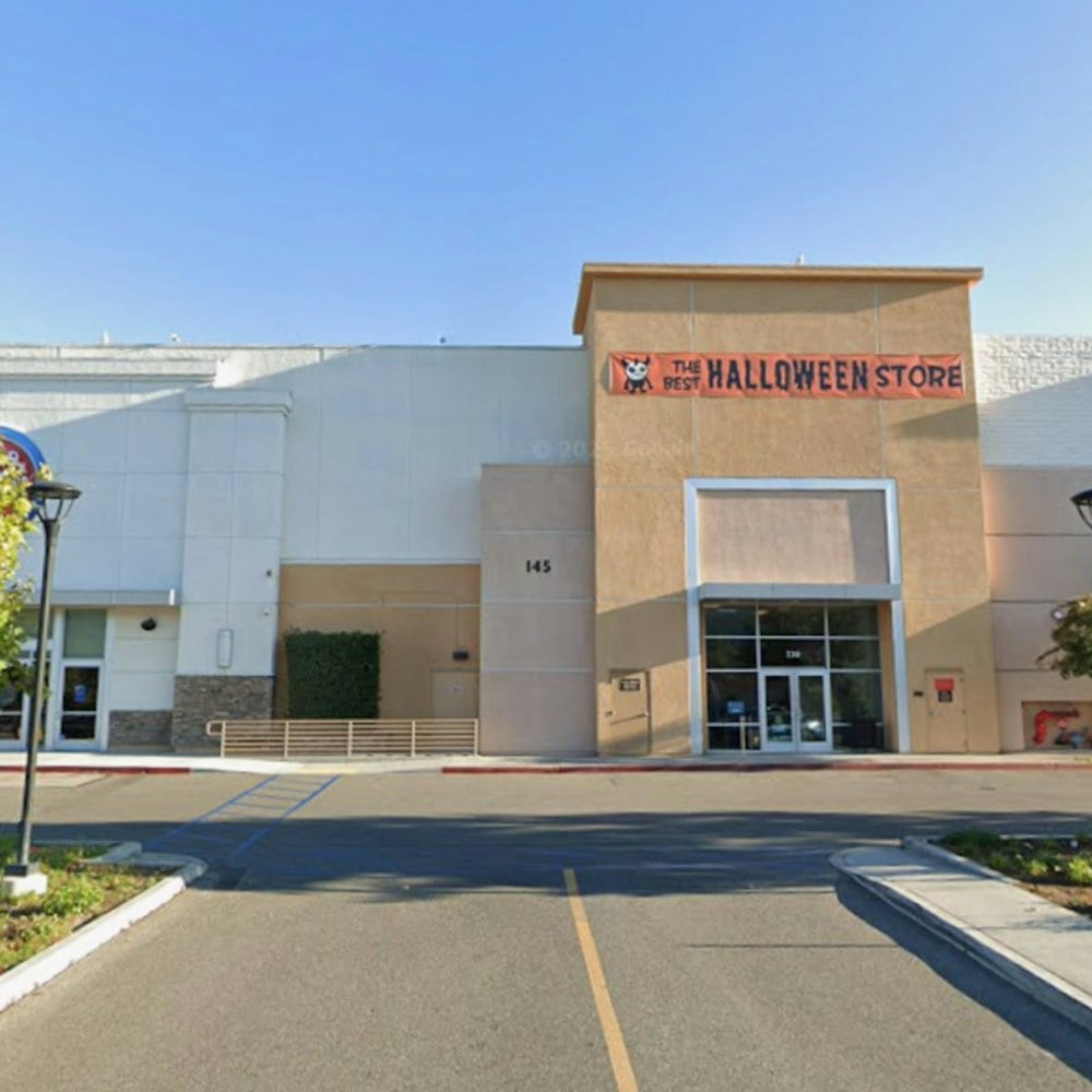 Thousand Oaks Nabs First Yard House At The Collection At Janss