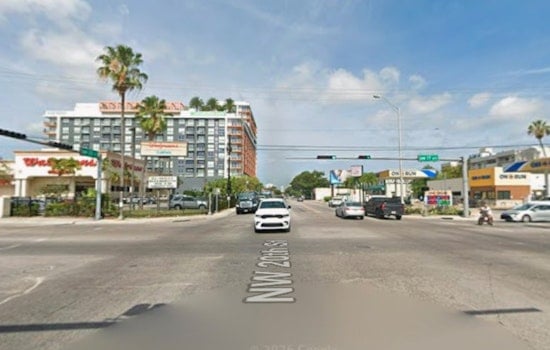 Three Hurt in Downtown Miami 17th Avenue Crash