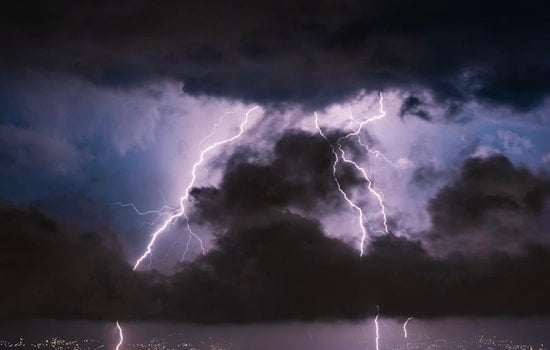 Thunderstorm Chaos Halts Flights At Atlanta’s Hartsfield-Jackson