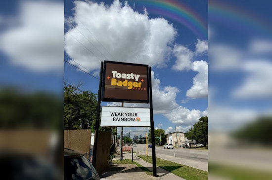 Toasty Badger Brings Retro Diner Charm To South Congress