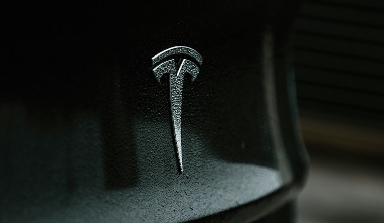Toddler Left Alone in Tesla Sparks Debate in Charlotte