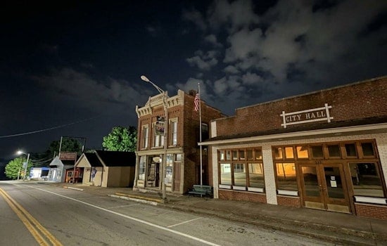 Twister Terror Slams Munfordville, Hart County On Edge
