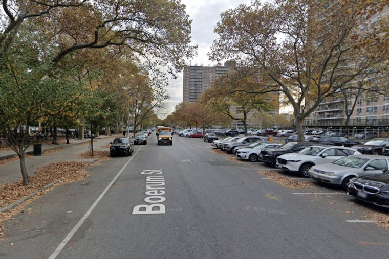 Two Suspects Sought After Williamsburg Man Is Stabbed And Robbed