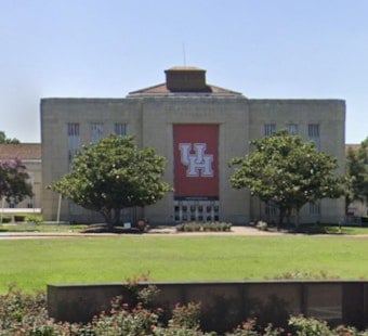 UH Core Class Purge Could Axe 4 In 10 Courses