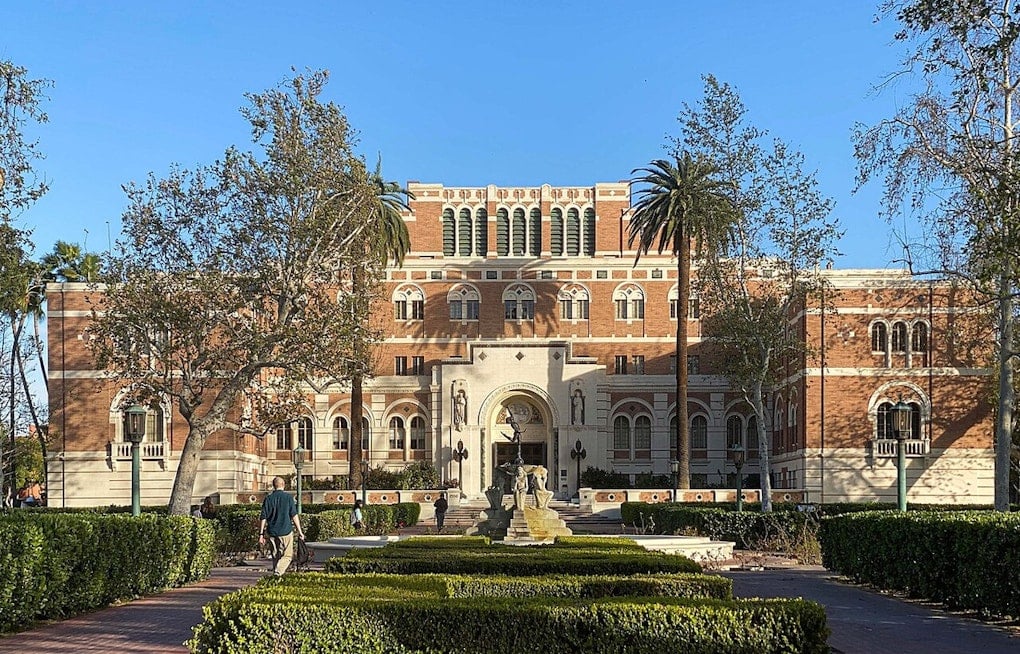 USC Snags Lead Role In High-Stakes DOE Genesis AI Turbulence Push
