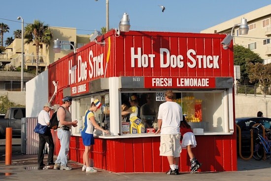 Vegas Restaurant Boss Snags Hot Dog on a Stick, Plots Strip Flagship Splash
