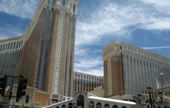 Vegas Visitor Hits Spade Royal, Turns $5 Side Bet Into $2.2M Venetian Jackpot