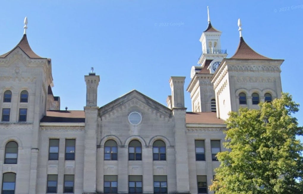Vincennes Faces Budget Showdown As State Tax Cuts Squeeze Knox County