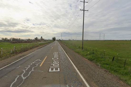 Vineyard Truck Yard Blaze Torches Trailers, Spares Workers In Sacramento County