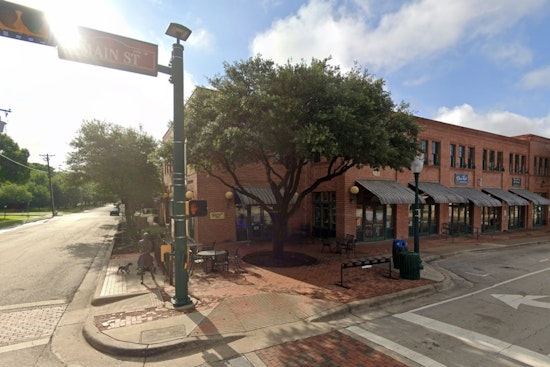 Weinberger's Deli Blows Out The Walls With Big Grapevine Makeover