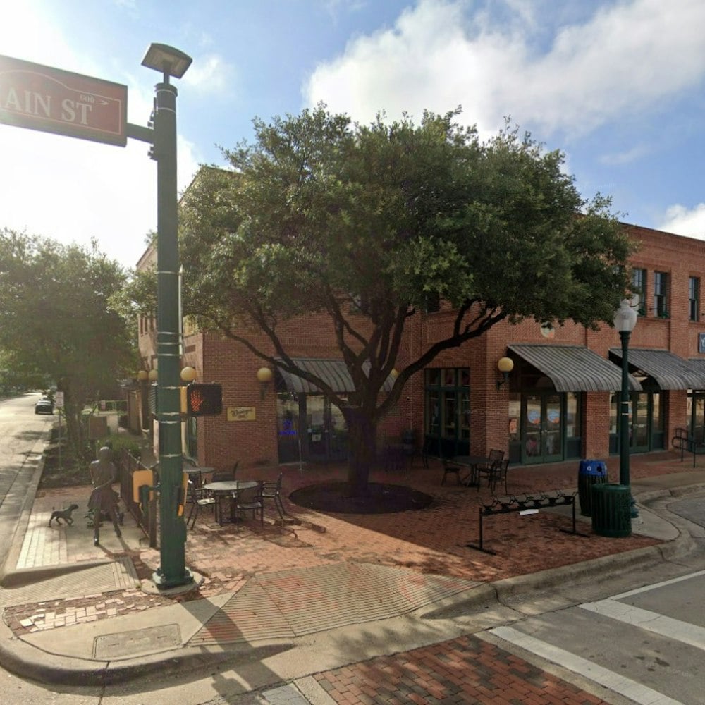 Weinberger's Deli Blows Out The Walls With Big Grapevine Makeover