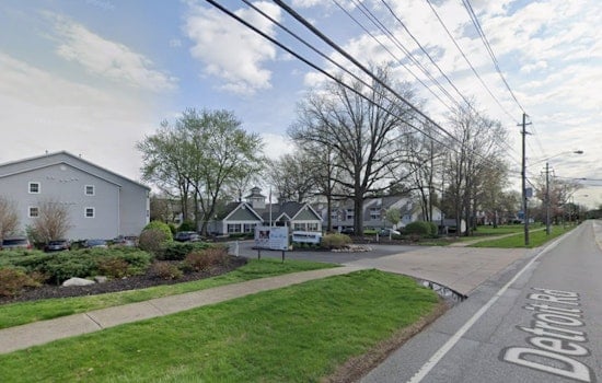 Westlake Apartment Fire Sends Barrington Place Residents Scrambling