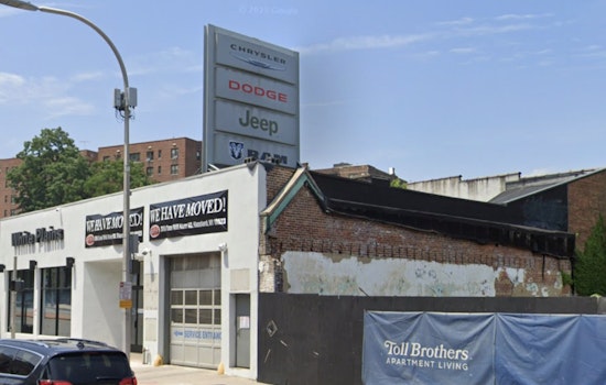 White Plains Chrysler Lot Out, 203 Luxe Rentals In
