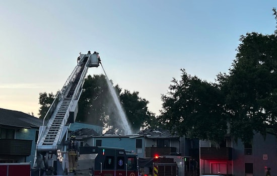 Winter Haven Attic Blaze Rips Through Apartments, Residents Walk Away Unhurt